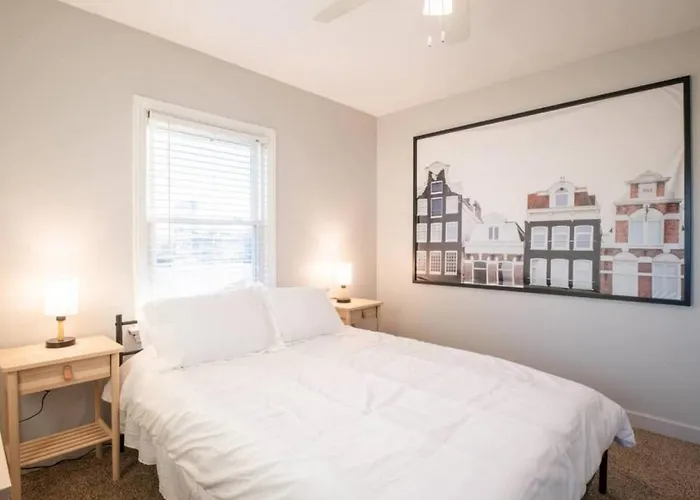 Abode On Atlantic - Spacious 2bd In The Heights Peoria