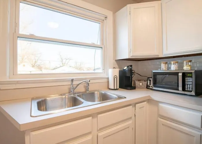 Abode On Atlantic - Spacious 2bd In The Heights * Peoria